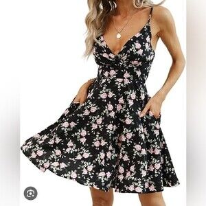 XSChiaki V Neck Adjustable Spaghetti Strap Dress. Size XL.